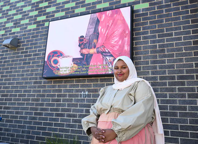 Shedding light on local art