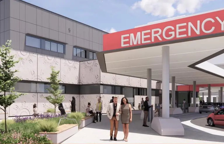 Labor promises 45 more beds and 145 nurses to cut Werribee Mercy emergency waits