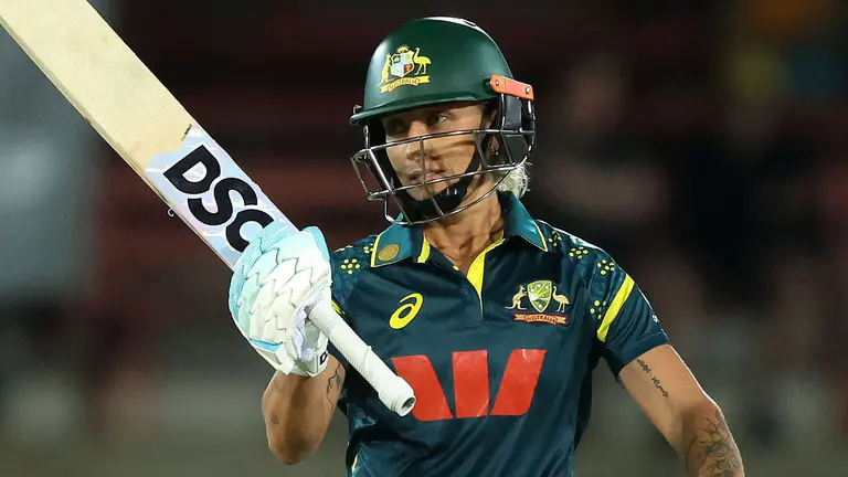 Gardner's sublime all-round effort keeps Rose Bowl in Aussie hands