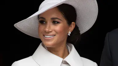 경찰, '우리 아이들에게 이런 일이 일어나도록 내버려 두지 않을 것' 경고… 메건 마클 (Meghan Markle) 아버지 관련 아동 학대 이미지 조사