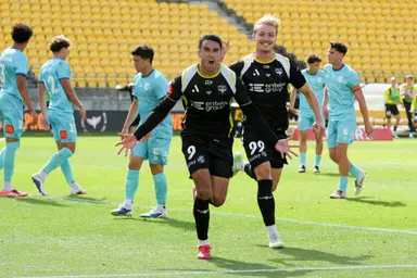 A-League Men: All square in Melbourne while Wanderers run riot and Nix stay perfect