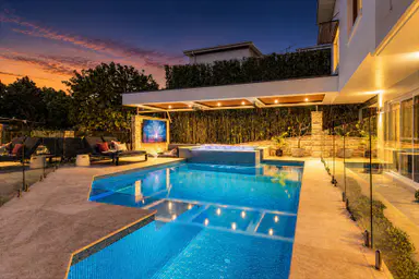 Bulli一处顶级海滨豪宅上市出售