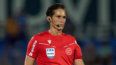 Who is El Clasico referee Juan Martinez Munuera? Barcelona vs. Real Madrid man in charge and history with both clubs