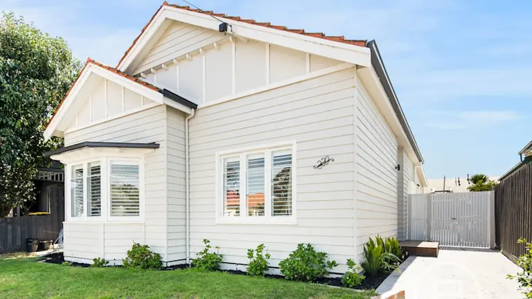 Renovated main road bungalow in Moonee Ponds sells for $1,375,000