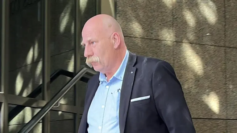 前CFMEU (CFMEU)培训主管因虚假发票被罚款