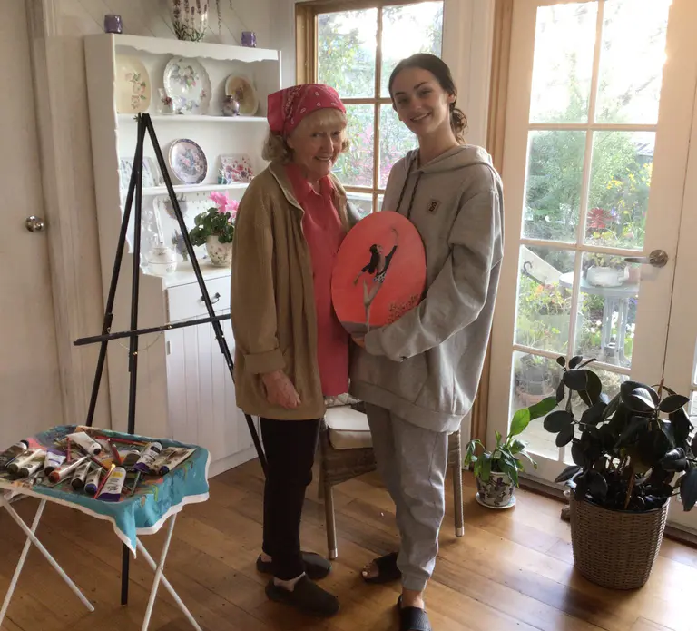 Ballet dancer’s grandmother’s painting gift
