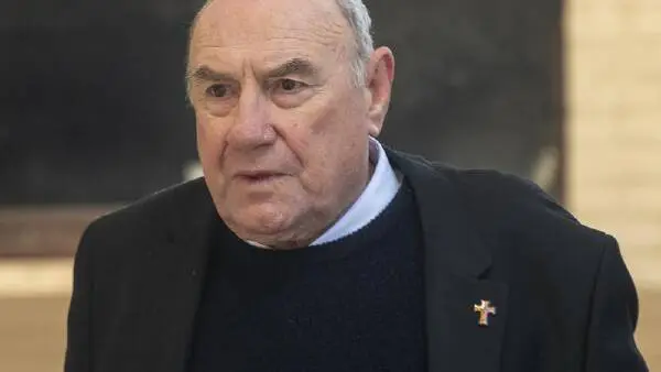 前主教因性侵弱势年轻男子被判入狱