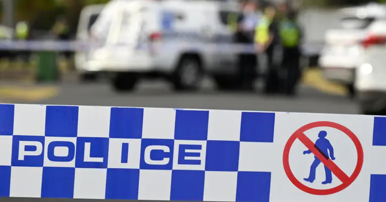Bendigo teenager dies in Fiery Flat crash