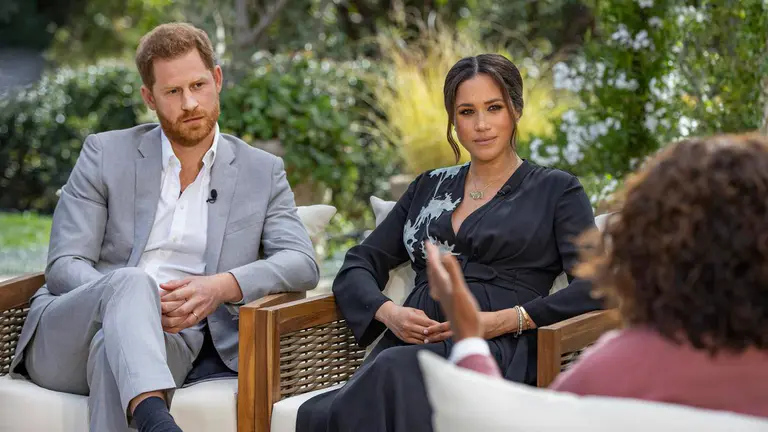 해리 왕자 (Prince Harry)와 메건 마클 (Meghan Markle)은 윌리엄 왕자 (Prince William)와 케이트 미들턴 (Kate Middleton)에게 사과할 계획을 부인