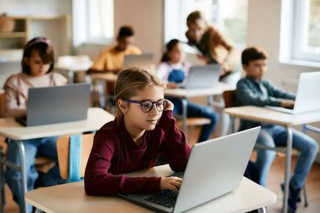 Schools score more classrooms