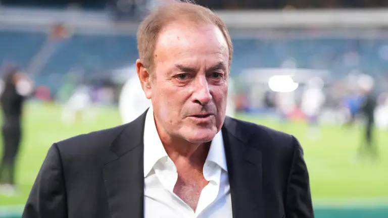 Hallucinated fumble, missed injury highlight Al Michaels' flubs during Bears vs. Patriots 'TNF' game