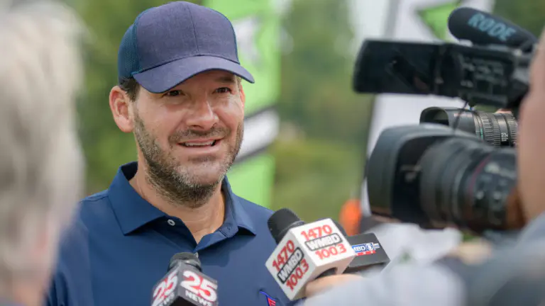 Why Tony Romo was disqualified from golf tournament on same day he parted ways with CBS