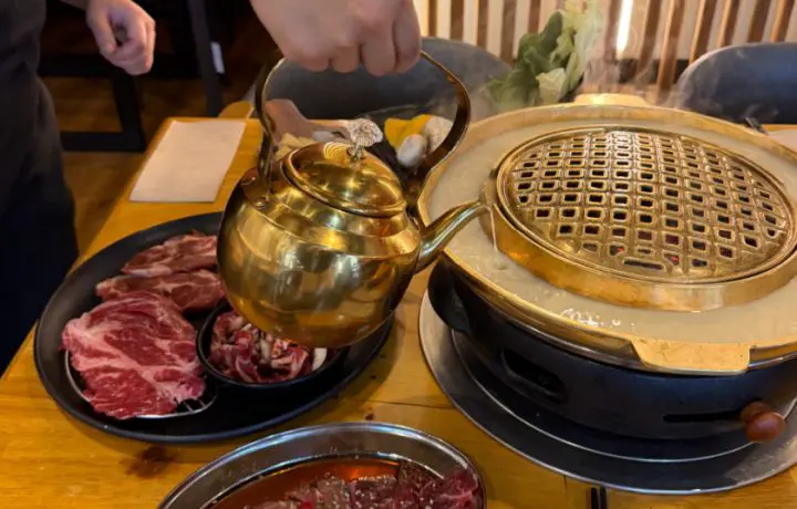 堪培拉厨师Lawrence Shi开设Mookata n Ramen Bar，追随烹饪热情