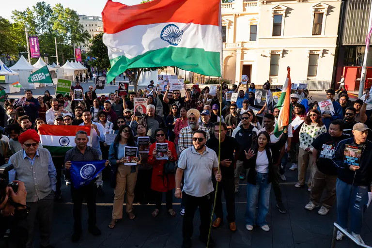 Australian-Indian community rallies for youth democracy protests