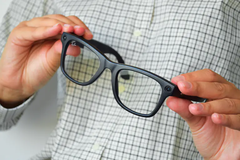 ACT ban looms for smart glasses