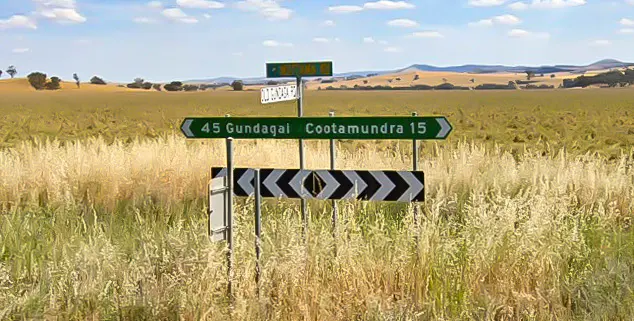 Cootamundra-Gundagai eyes old names as Snowy Valleys seeks demerger funds