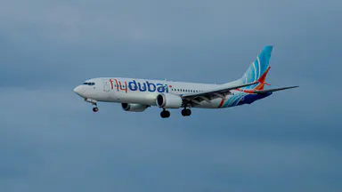 智能旅行者 (Smartraveller)：尽管有 flydubai 恐怖袭击企图，政府机构降低了对阿联酋和卡塔尔的建议级别
