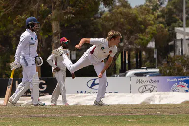 Warriors bowlers fire