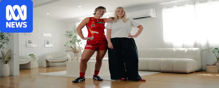 선샤인코스트 타투 아티스트, AFLW 프라이드 유니폼에 퀴어 기쁨 담아