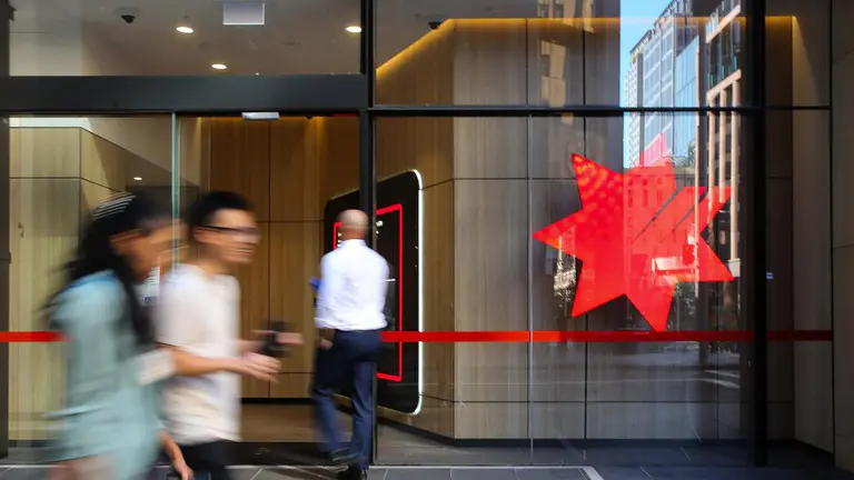 NAB announces it will cut 2500 jobs by the middle of next year