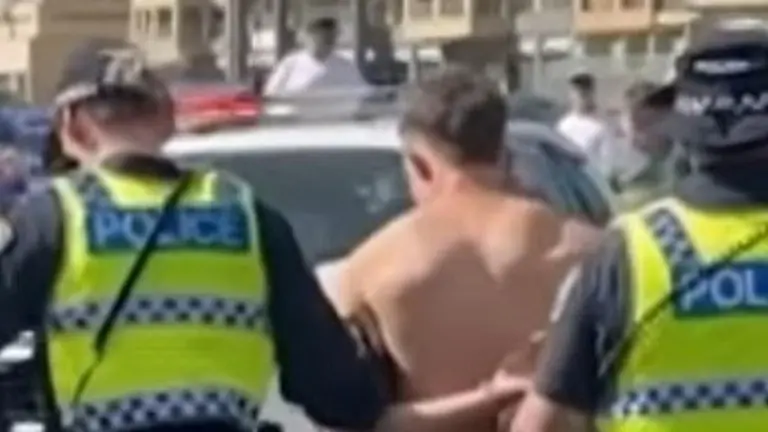Teen charged with disorderly conduct after police break up Glenelg Beach ‘fight club’