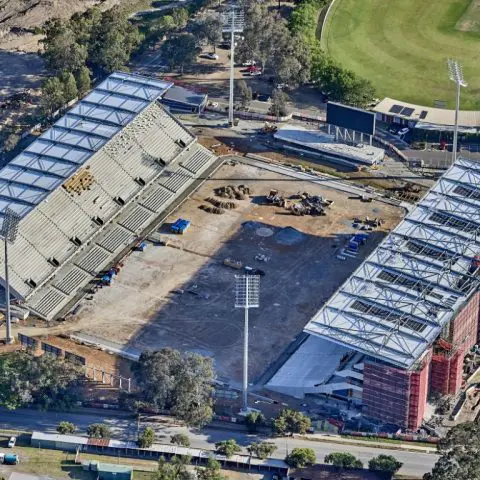 彭里斯体育场 (Penrith Stadium) 开始焕然一新