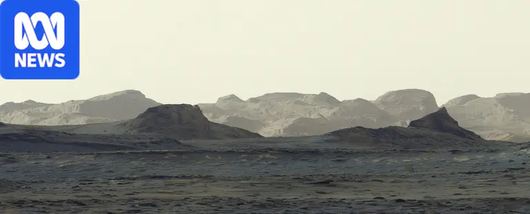 NASA's Curiosity rover captures dawn on Mars