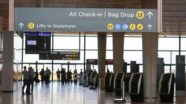 Western Sydney Airport officially opens to passengers ahead of inaugural Jetstar flight to Gold Coast