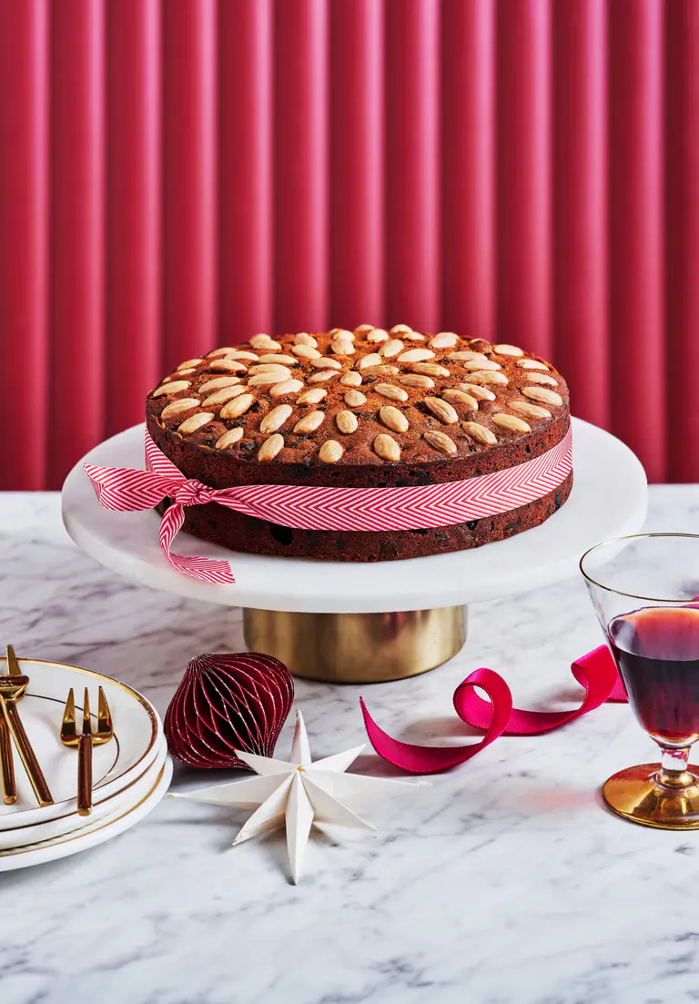 Sarah’s make ahead Christmas cake