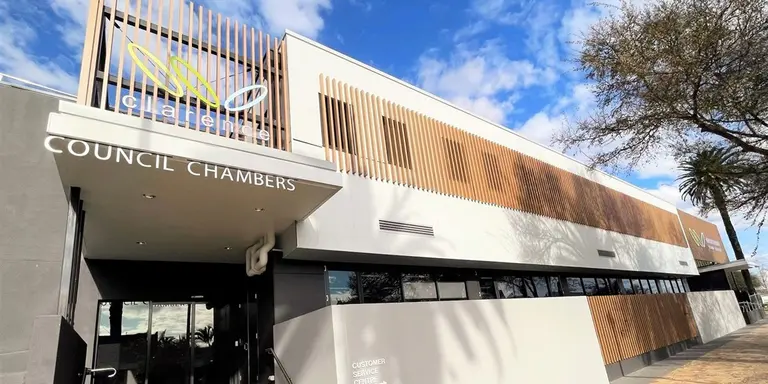 Clarence Valley Council suspended as minister appoints administrator