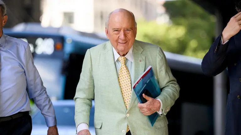 Teen's mum trusted Alan Jones before alleged groping
