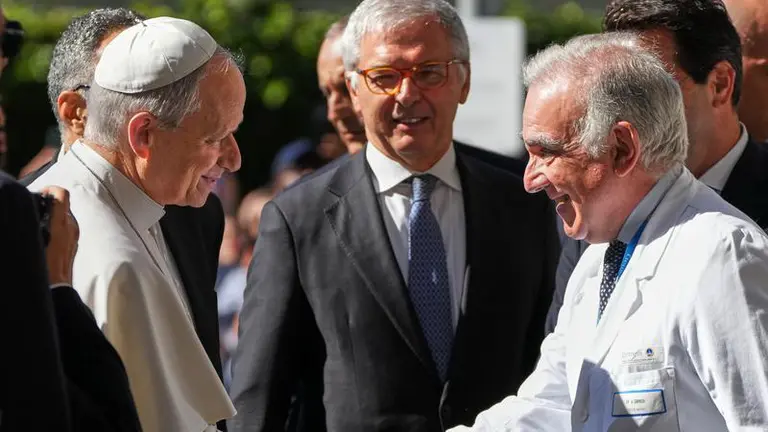 Pope Leo diagnosed with lung cancer after surgery at Rome’s Gemelli hospital, Vatican confirms