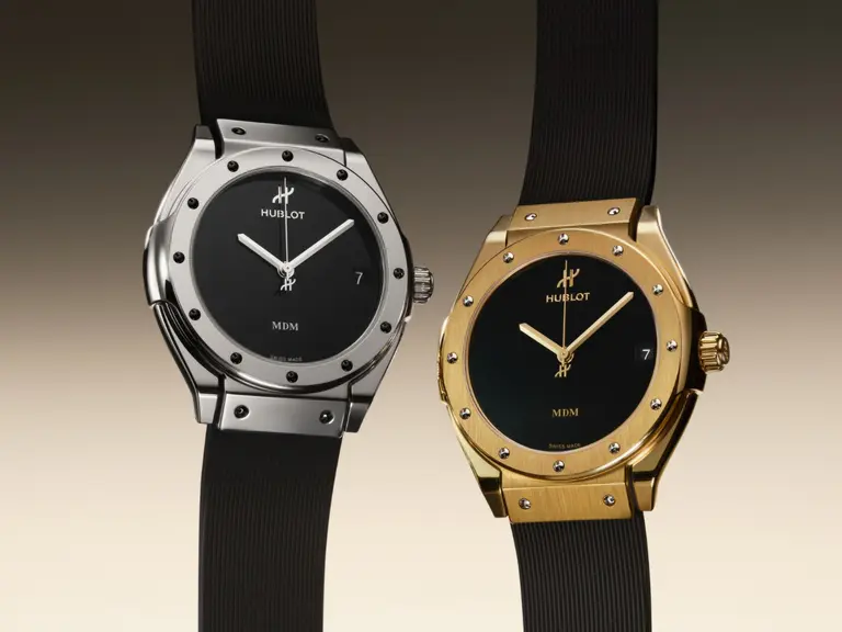 Hublot, 1980년 디자인으로 돌아가 44,600달러 금과 고무 소재 Classic Fusion Tributo 공개