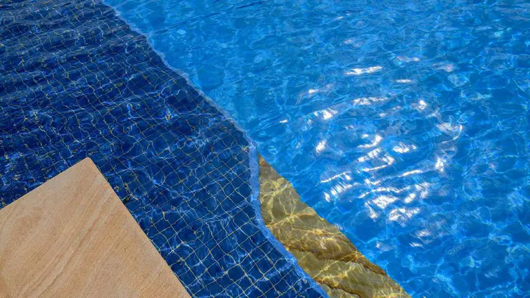 Man left in life-threatening condition after Brisbane pool jump goes wrong