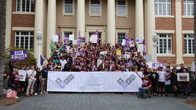 Staff strike in Qld and Vic