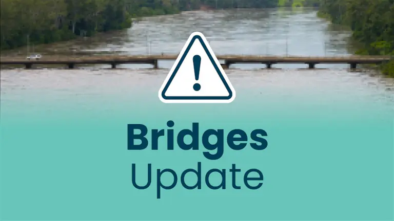 Granville Bridge to remain open as flood forecast eases