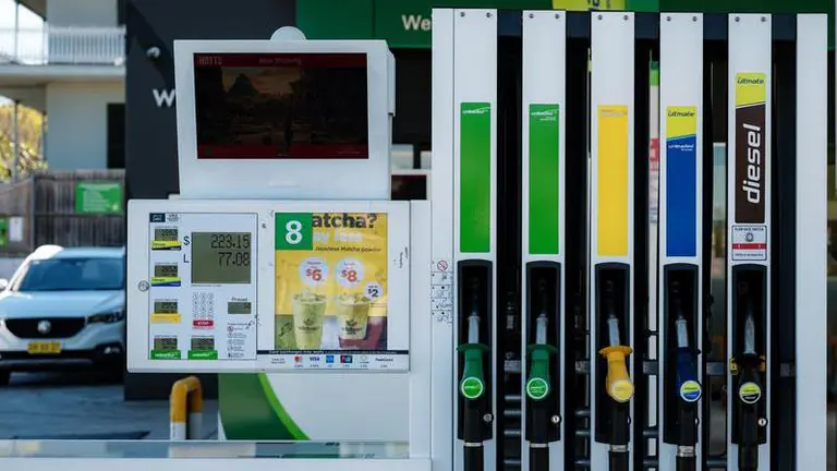 퍼스 연료 가격 Fuelwatch(연료 가격 감시 서비스): 무연 휘발유와 경유 가격 드디어 하락, 운전자들 안도