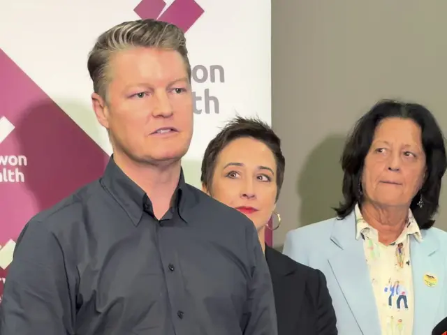 Premier promises reduced ED wait times