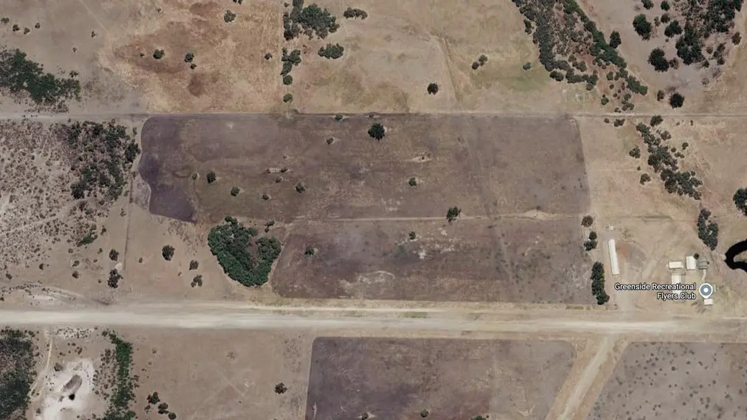 Muchea crash: Two men recoving in hospital after Wheatbelt light plane crash sparks major response