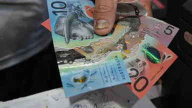 Coalition unveils Cash is King Bill to expand protections for Australians who prefer using cash