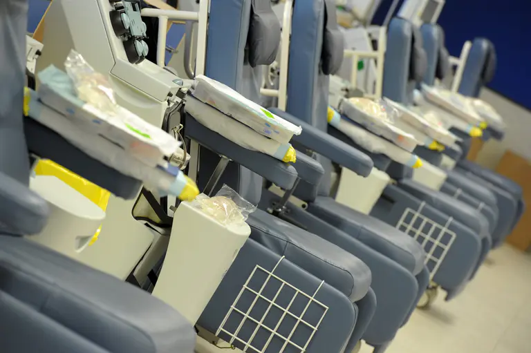 Illawarra blood banks desperate for donors after around 1000 cancellations in past month