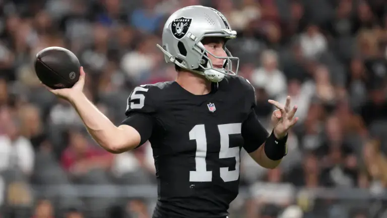 Fernando Mendoza NFL debut: What we learned in Raiders No. 1 pick's brief taste of pro action