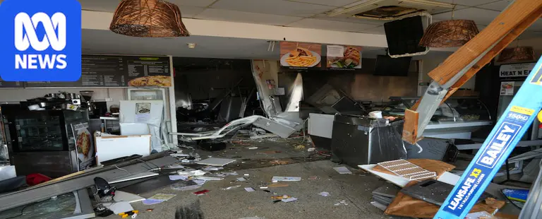 Customer 'lucky to be alive' after 4WD smashes cafe frontage