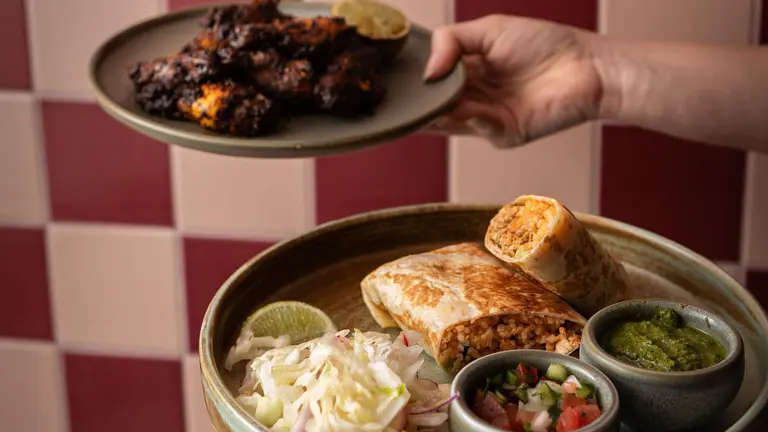 皮科索墨西哥酒吧餐厅 (Picoso Mexican Bar Y Cocina) 为希拉里港 (Hillarys Boat Harbour) 增添风味