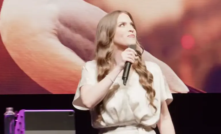 Female ‘apostle’ wows Aussie conferences, works with predatory African ‘prophet’