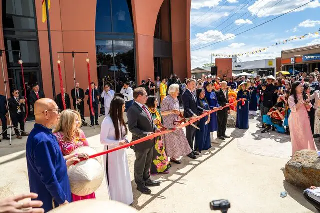 Vietnamese Museum and Wominjeka Plaza officially open in Sunshine