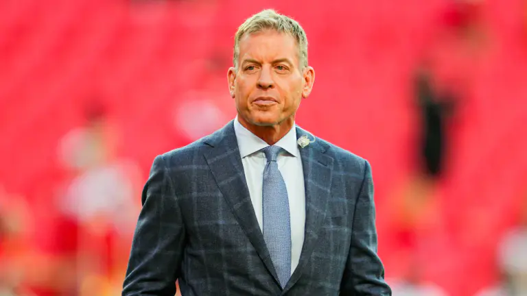 Troy Aikman landing spots: Ranking five best 2027 fits after potential breakup with Joe Buck, ESPN