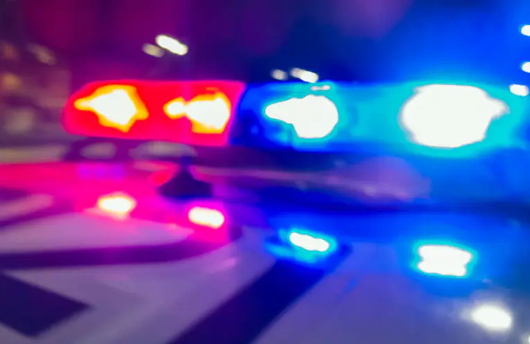 新南威尔士州警察局北部地区指挥部一名警员因涉嫌家庭暴力事件被控普通袭击罪