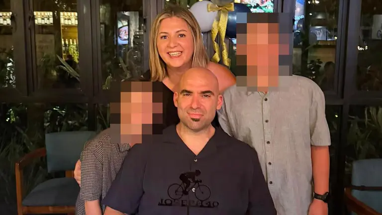 Cyclist Jospeh Paratore, 40, dies after fatal hit-and-run in Perth, manhunt underway for driver who fled scene